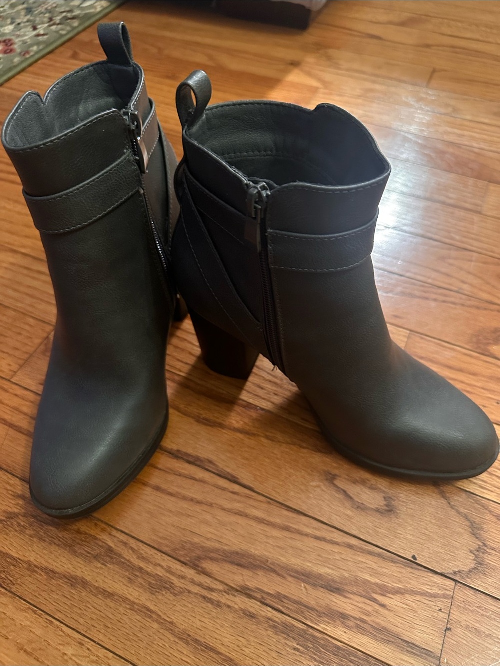 Women's Black Ankle Booties with Side Zip